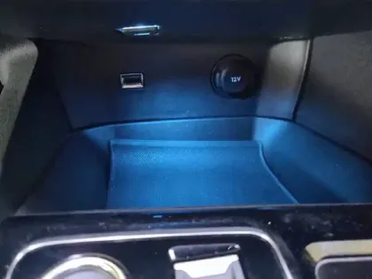 Photo 25 Peugeot 3008  Hybrid 136 e-DCS6