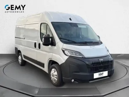 Photo 18 Peugeot Boxer  FGN TOLE 3.3 T L2H2 140 S&S BVM6