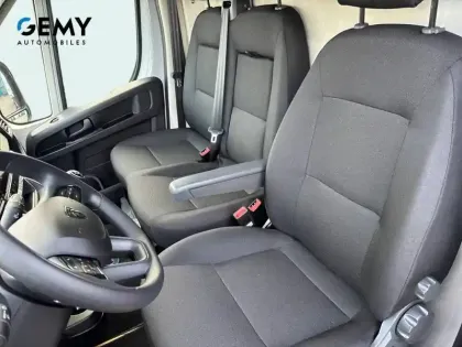 Photo 41 Peugeot Boxer  FGN TOLE 3.3 T L2H2 140 S&S BVM6