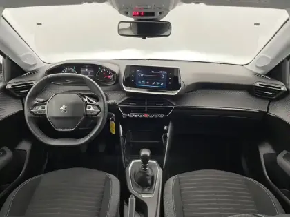 Photo 61 Peugeot 208  PureTech 100 S&S BVM6