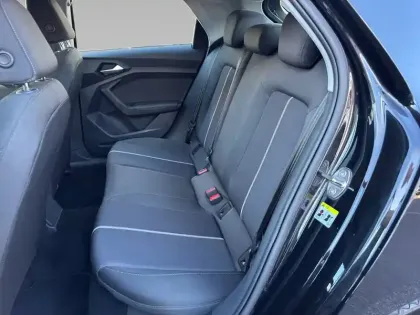 Photo 12 Audi A1  Sportback 30 TFSI 110 ch BVM6