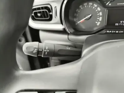 Photo 15 Citroën C3  BlueHDi 100 ch BVM6 Plus