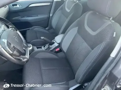 Photo 6 Citroën C4  BlueHDi 120 S&S EAT6 Feel