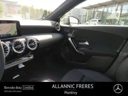 Photo 13 Mercedes Classe A  250 e Hybrid EQ 163+109ch AMG Line 8G-DCT