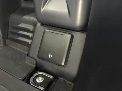 Photo 13 Land rover Defender  90 3.0 D200 Hard Top S