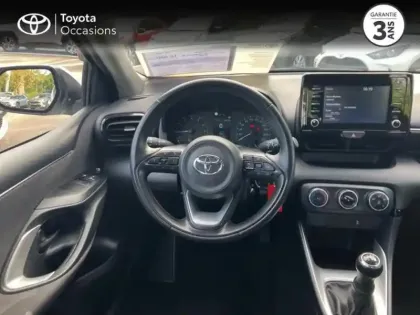 Photo 7 Toyota Yaris  70 VVT-i Dynamic 5p MY22