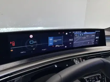 Photo 9 Peugeot 5008  Hybrid 145ch GT e-DCS6