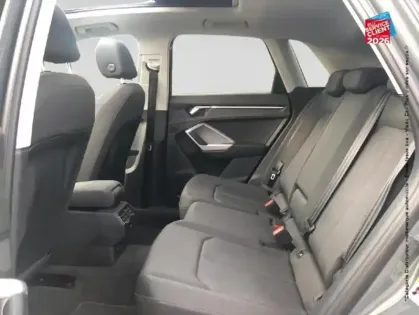 Photo 25 Audi Q3  35 TFSI 150ch Mild Hybrid Design S tronic 7 Touvrant Carplay