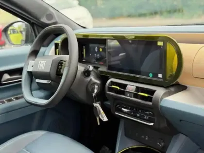 Photo 14 Fiat Grande Panda  Electrique 113ch La Prima