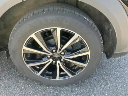 Photo 8 Ford Puma  1.0 Flexifuel 125ch S&S mHEV Titanium