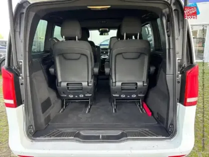 Photo 13 Mercedes Classe V  300 d Long  Avantgarde 9G-Tronic