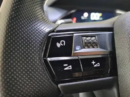 Photo 49 DS DS 3 DS3 Crossback PureTech 130 EAT8