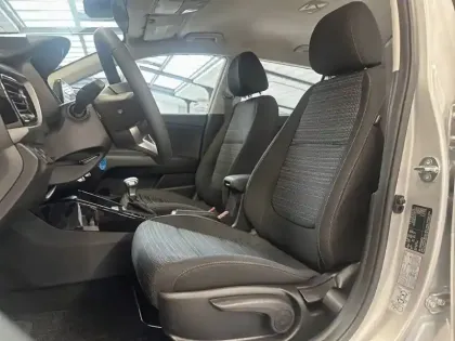 Photo 61 Kia Stonic  1.0 T-GDi 100 ch DCT7