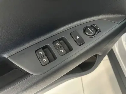 Photo 65 Kia Stonic  1.0 T-GDi 100 ch DCT7