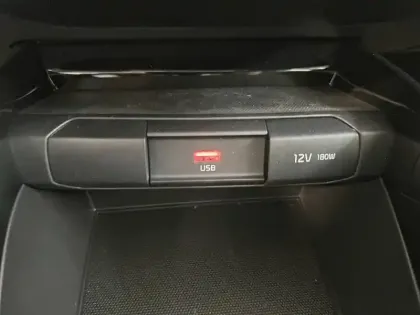 Photo 46 Kia Stonic  1.0 T-GDi 100 ch DCT7