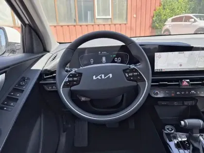 Photo 34 Kia Niro  1.6 GDi 129 ch HEV DCT6