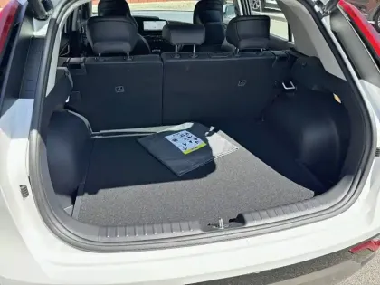 Photo 32 Kia Niro  1.6 GDi 129 ch HEV DCT6