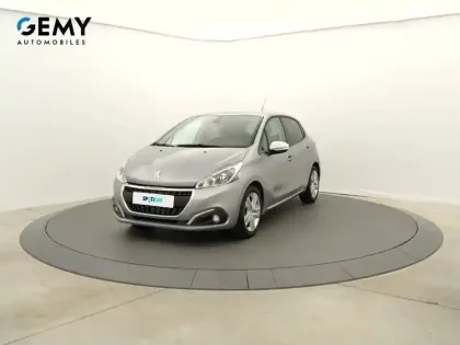 Photo Peugeot 208 Signature