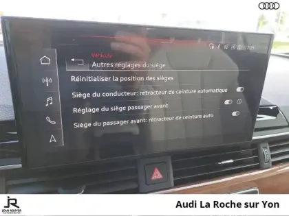 Photo 73 Audi A5  Cabriolet 40 TFSI 204 S tronic 7