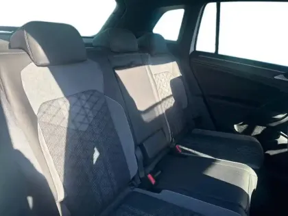 Photo 38 Volkswagen Tiguan  2.0 TDI 150ch DSG7