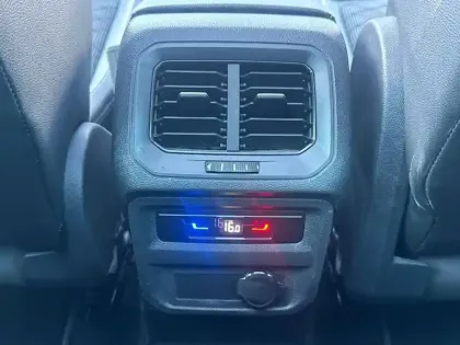 Photo 56 Volkswagen Tiguan  2.0 TDI 150ch DSG7