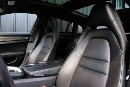 Photo 13 Porsche Panamera  Turbo S V8 4.0 680 PDK