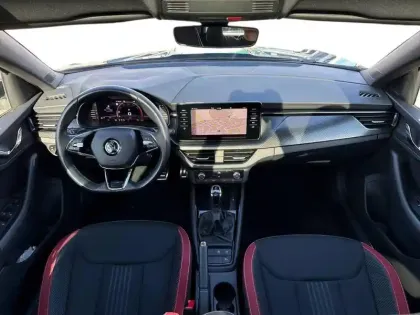 Photo 10 Skoda Kamiq  1.0 TSI Evo 110 ch DSG7