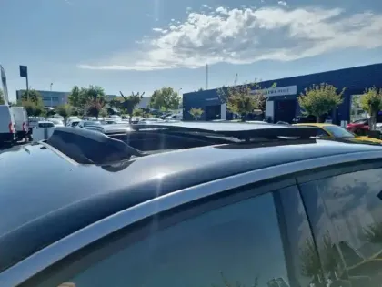 Photo 38 Peugeot 3008  Hybrid 145 e-DCS6