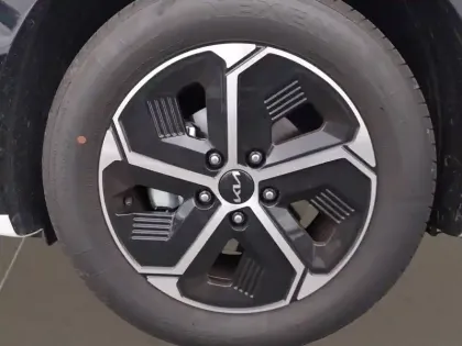 Photo 31 Kia Niro  1.6 GDi 129 ch HEV DCT6