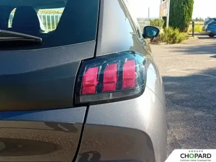 Photo 22 Peugeot 208  PureTech 75 S&S BVM5