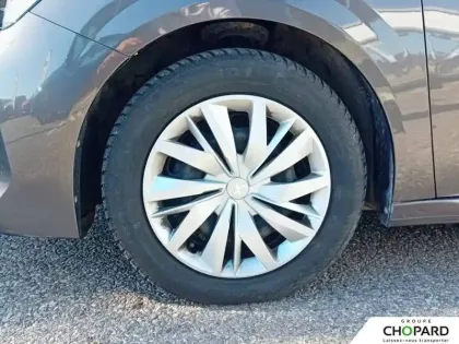 Photo 20 Peugeot 208  PureTech 75 S&S BVM5