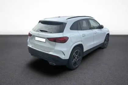 Photo 5 Mercedes GLA  250 e 8G-DCT