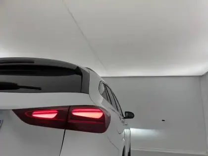 Photo 53 Mercedes GLA  250 e 8G-DCT