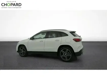 Photo 27 Mercedes GLA  250 e 8G-DCT