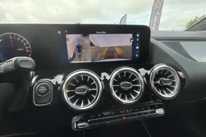 Photo 21 Mercedes GLA  250 e 8G-DCT