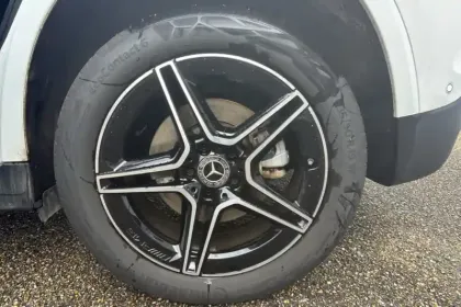 Photo 11 Mercedes GLA  250 e 8G-DCT