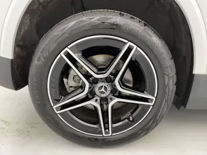 Photo 41 Mercedes GLA  250 e 8G-DCT