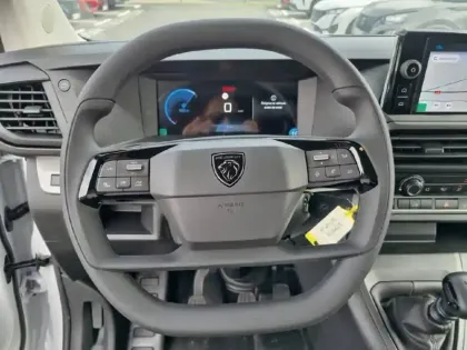 Photo 69 Peugeot Expert  FGN M BLUEHDI 145 BVM6