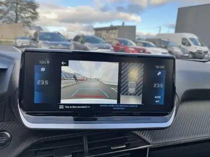 Photo 17 Peugeot 2008  BlueHDi 130 S&S EAT8