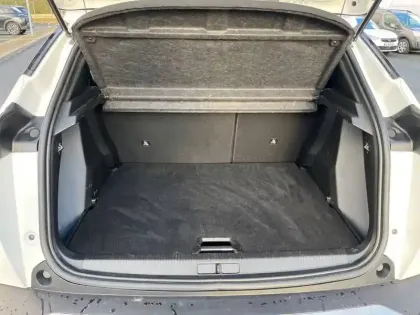 Photo 5 Peugeot 2008  BlueHDi 130 S&S EAT8