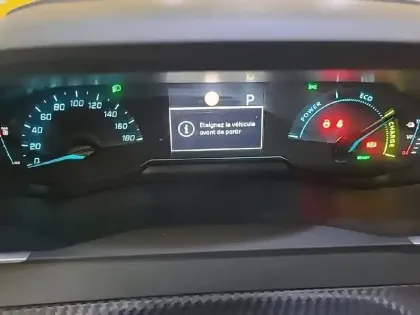 Photo 29 Peugeot 208  Electrique 50 kWh 136ch