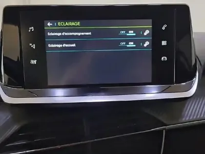 Photo 42 Peugeot 208  Electrique 50 kWh 136ch