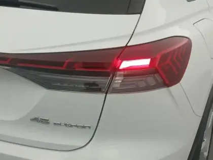 Photo 26 Audi Q4 Gén. I Ph1 NG S line 5