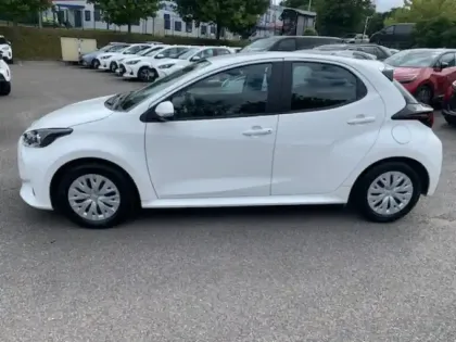 Photo 4 Toyota Yaris  116h Dynamic 5p MY22