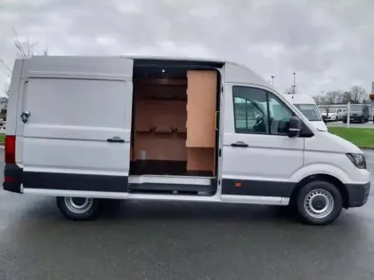 Photo 10 Volkswagen Crafter  Fg 35 L3H3 2.0 TDI 163ch Business Propulsion Roues Simples