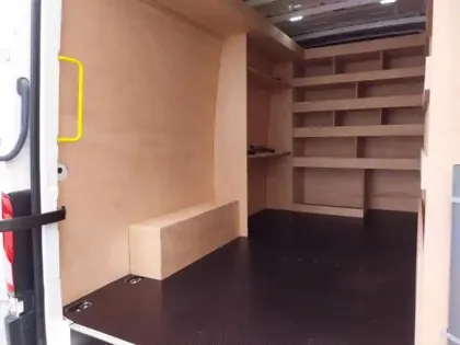 Photo 6 Volkswagen Crafter  Fg 35 L3H3 2.0 TDI 163ch Business Propulsion Roues Simples