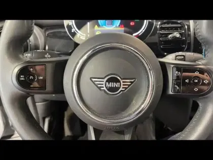 Photo 28 Mini Mini cabrio Cabrio Cooper 136ch Edition Premium Plus BVA7