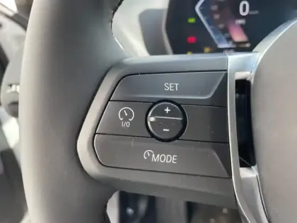 Photo 8 BMW Serie 1 Série 1 120dA 163ch M Sport Design DKG7