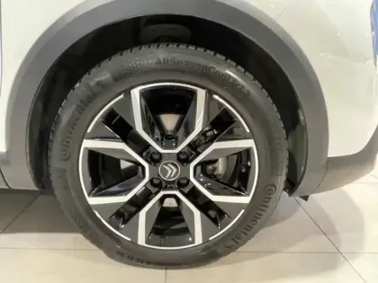 Photo 9 Citroën C4  Moteur électrique 136ch (100 kW) Feel Pack Automatique