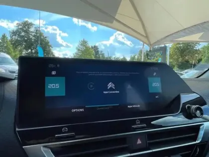 Photo 13 Citroën C4  Moteur électrique 136ch (100 kW) Feel Pack Automatique